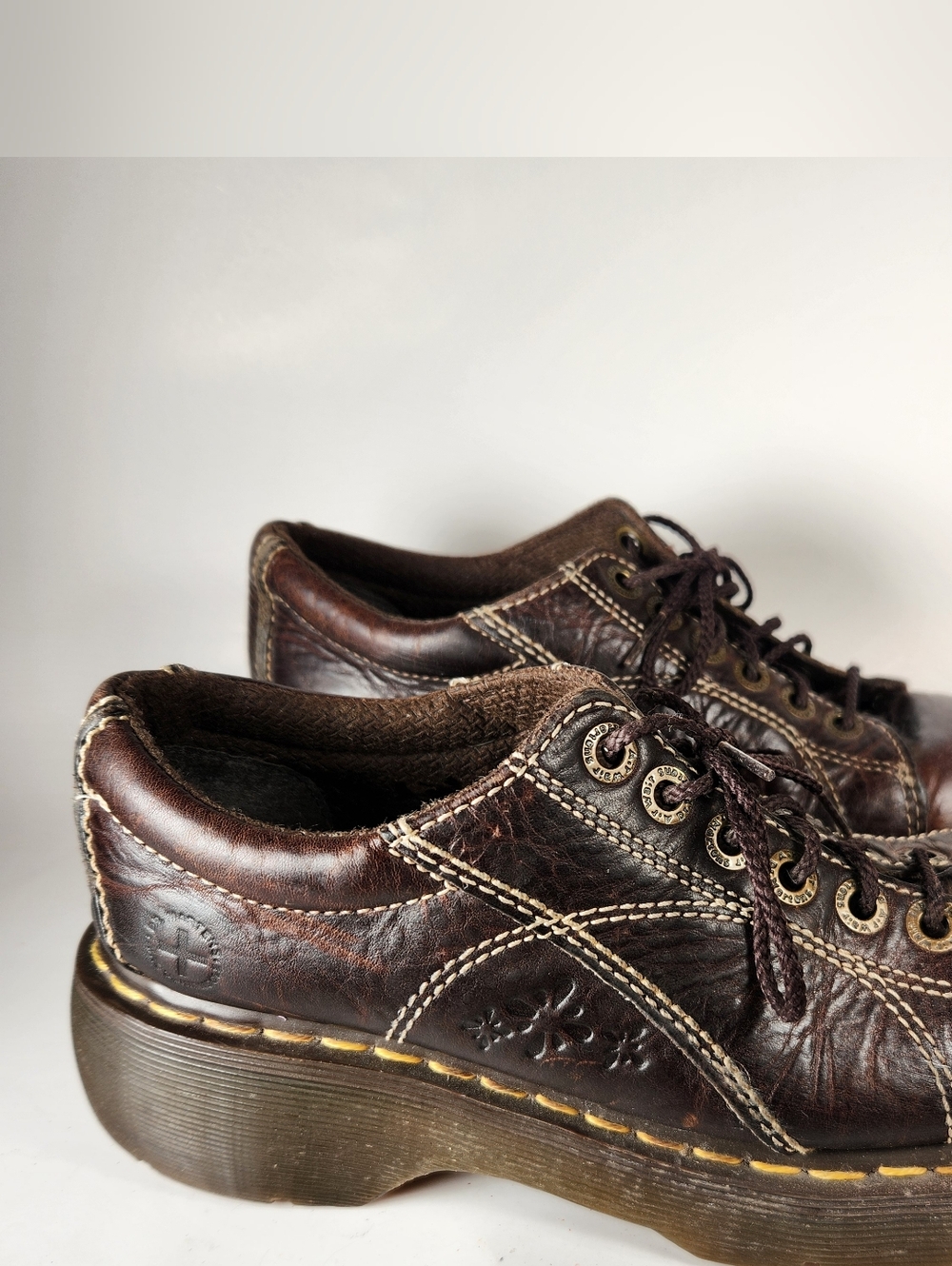 DR MARTENS Women’s Oxford Vintage 90s Brown Platform Chunky Daisy Rustic Shoe - Picture 2 of 12